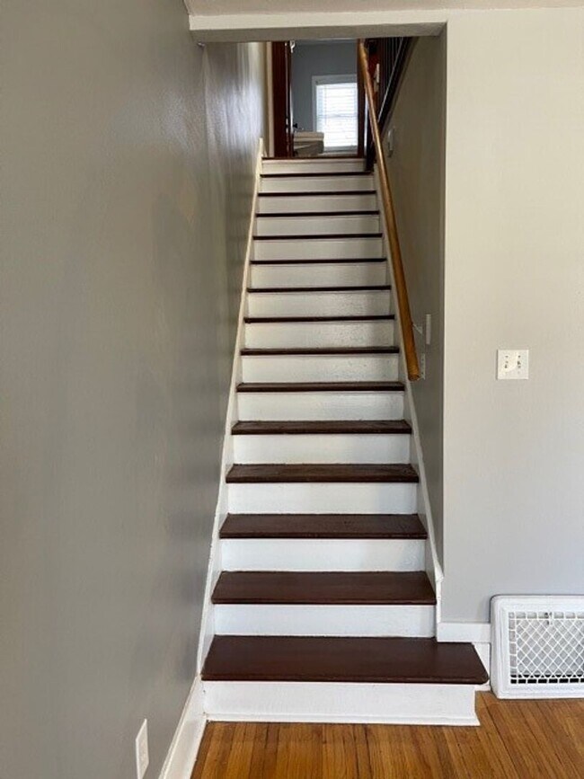 Foto del edificio - 2919 Jones St