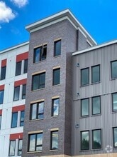 Building Photo - 687 Ocean Ave