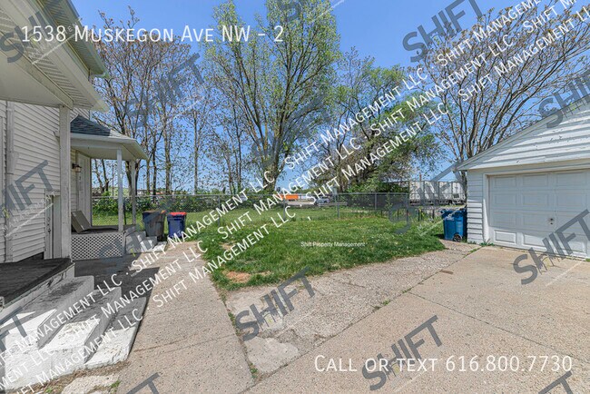 Foto del edificio - 1538 Muskegon Ave NW
