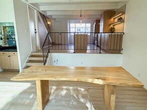 Building Photo - 6639 Green Valley Cir