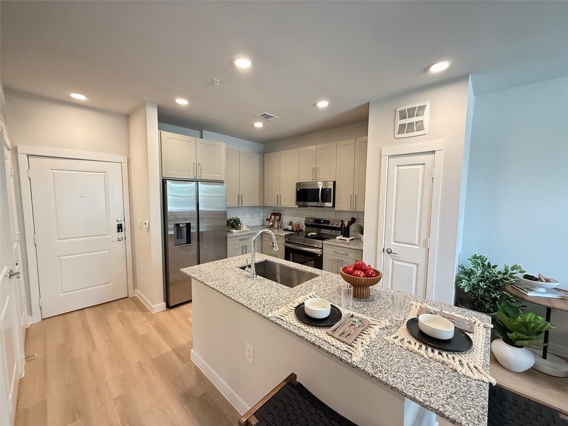 Foto principal - 1610 Campbell Rd