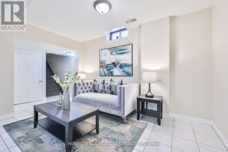 Building Photo - 37 Bluebell Dr