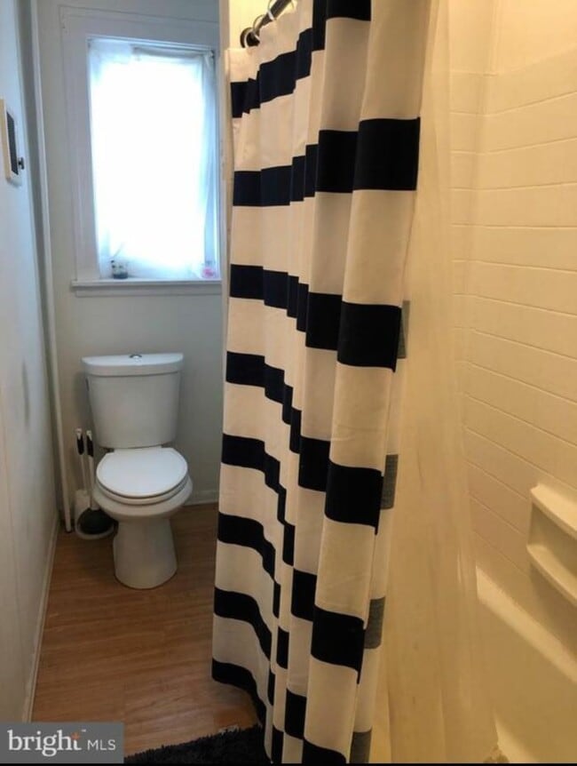 Bathroom - 551 Washington St