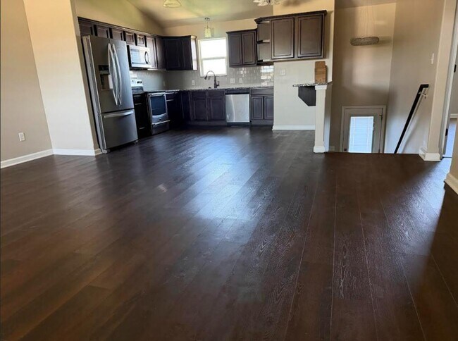 Foto del edificio - 5270 N Cypress Cir