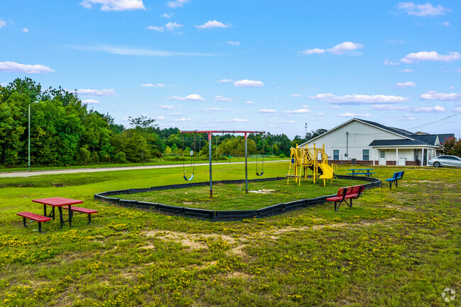 Patio de juegos - Bayou Pointe Subdivision