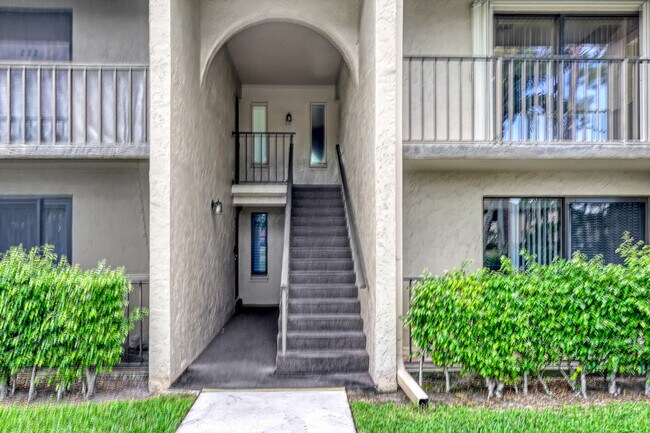 Foto del edificio - 522 Shady Pine Way