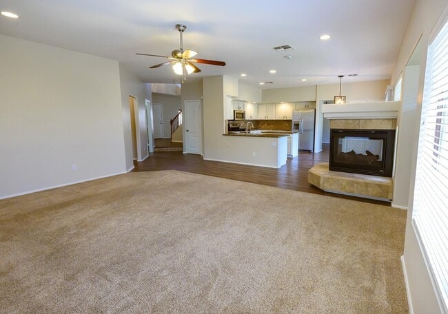 Foto del edificio - 2521 W Tumbleweed Dr