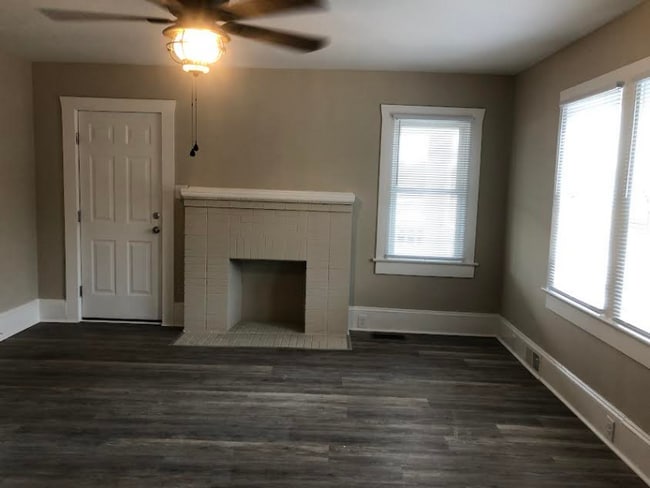 Building Photo - 5583 Core Point Rd