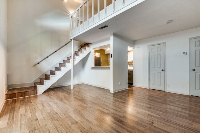 Foto del edificio - 3105 Wycliff Ave