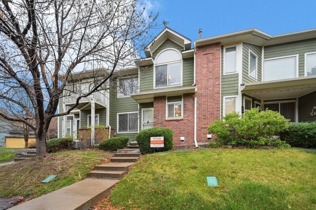 Building Photo - 2434 W 82nd Pl