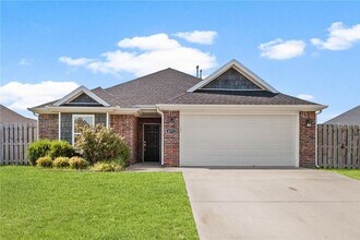 Building Photo - 4371 W Barhem Dr