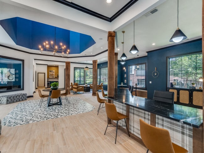 Foto del edificio - The Ellington