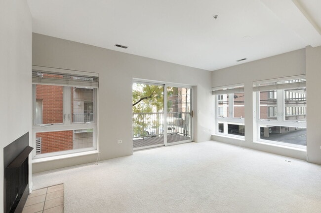 Building Photo - 1415 Sherman Ave