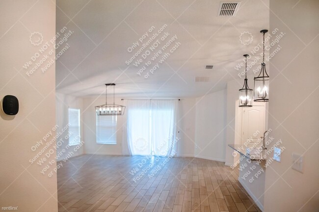 Building Photo - 4 br, 2 bath House - 1347 Pompay Dr