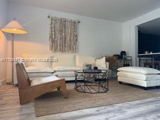 Foto del edificio - 1800 79th Street Causeway