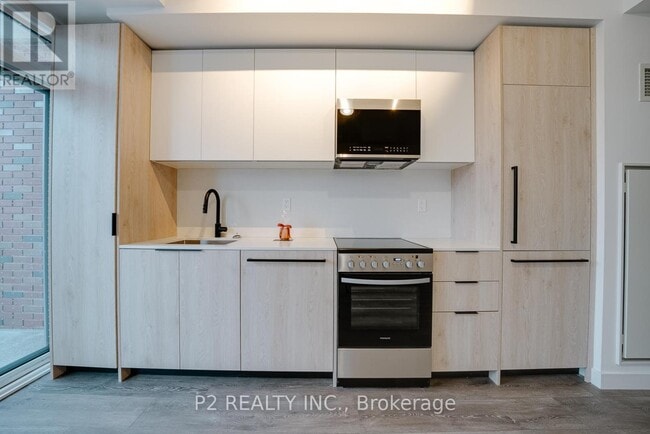 Building Photo - 1635 Military Trail