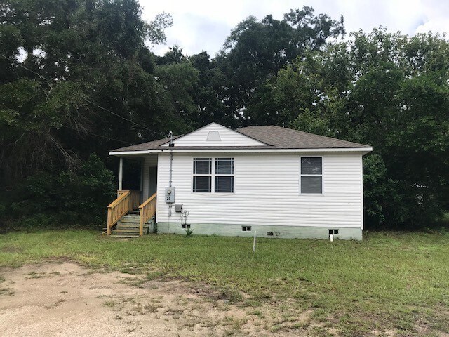 Building Photo - 20 E. Carver Dr Pensacola, Fl 32507  Janua...