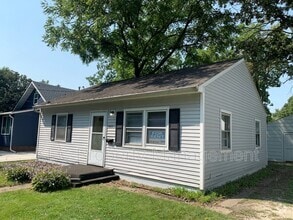 Building Photo - 3820 13th St