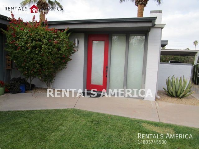 Primary Photo - Contemporary 2 Bd / 1 Ba Condo in Arcadia ...
