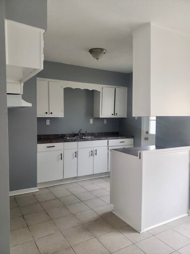 Foto del edificio - Newly Renovated Home For Rent