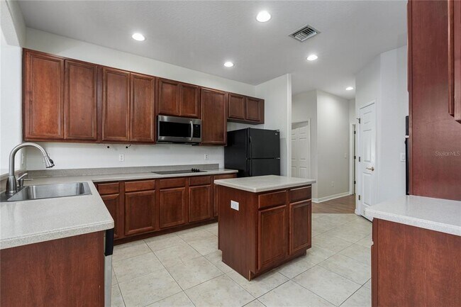 Building Photo - 4420 85th Ave Cir E