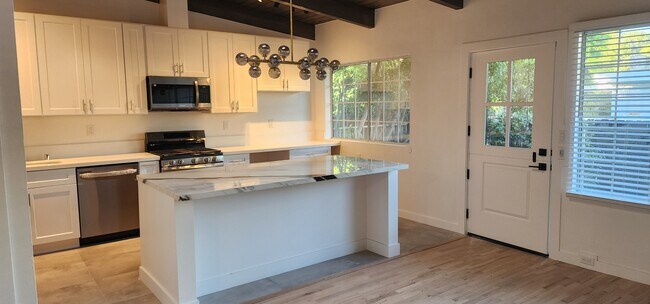Foto del edificio - Oxnard Street Apartments