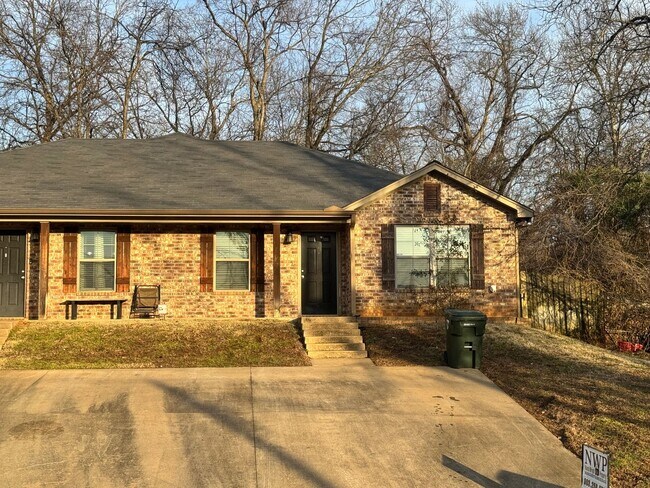 Foto del edificio - 516 S Baxter Ave