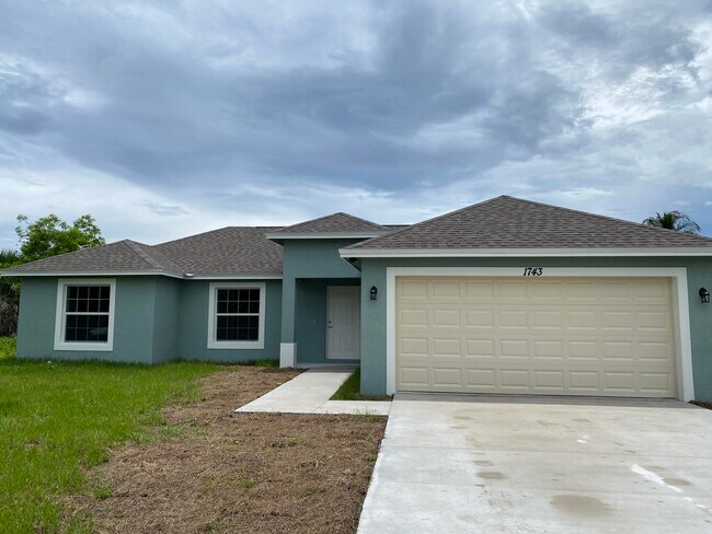 Foto del edificio - 1743 SE Gaskins Cir