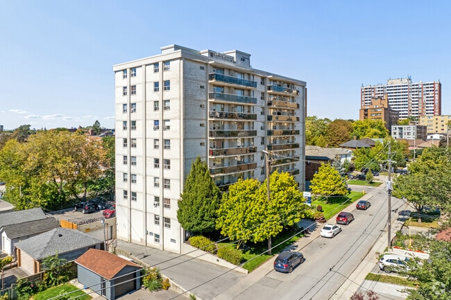 Building Photo - Northcliffe Heights