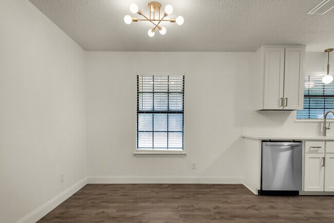 Building Photo - 6572 Bass Lane
