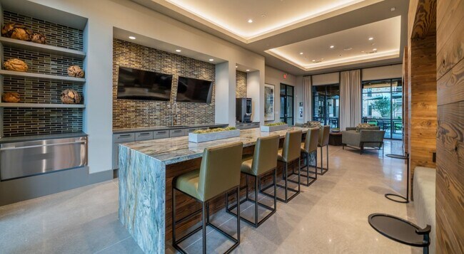 Foto del edificio - 4647 Harvest Corner Dr