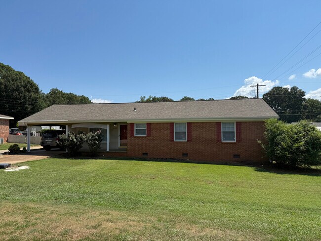 Foto del edificio - 437 S Wilson Dam Rd