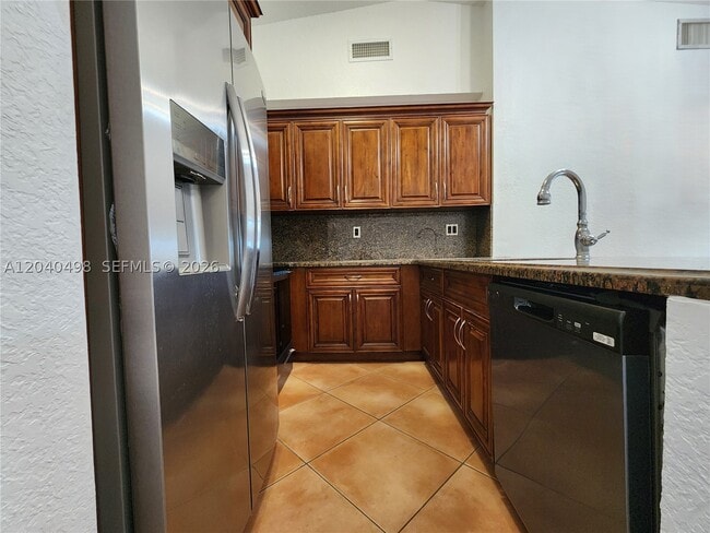 Building Photo - 13412 SW 17th Terrace Cir S
