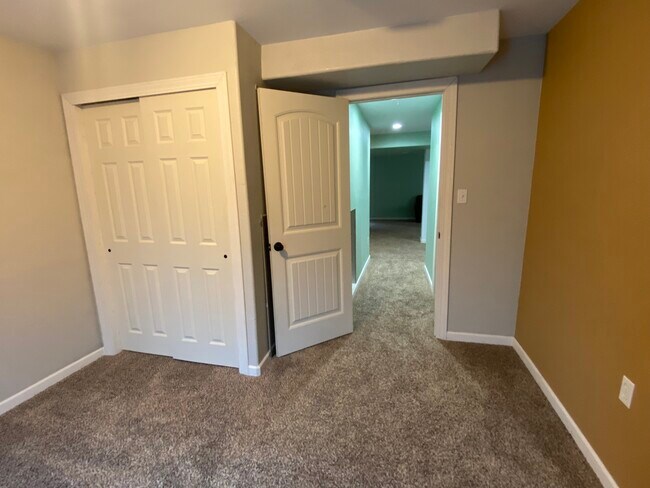 Building Photo - 2620 Bar Harbor Dr