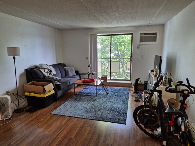Foto del edificio - 301 Lowell St
