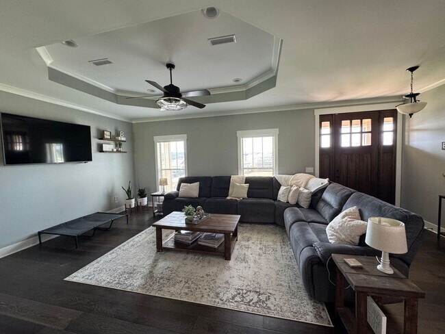 Building Photo - The Lakes Subdivision!