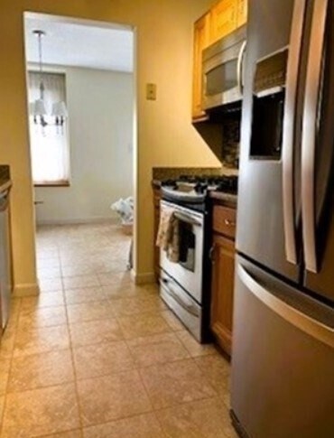 Foto del edificio - 84 E Bluff Rd