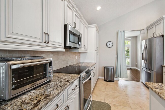 Foto del edificio - 4 Bedroom Single Family in Orlando