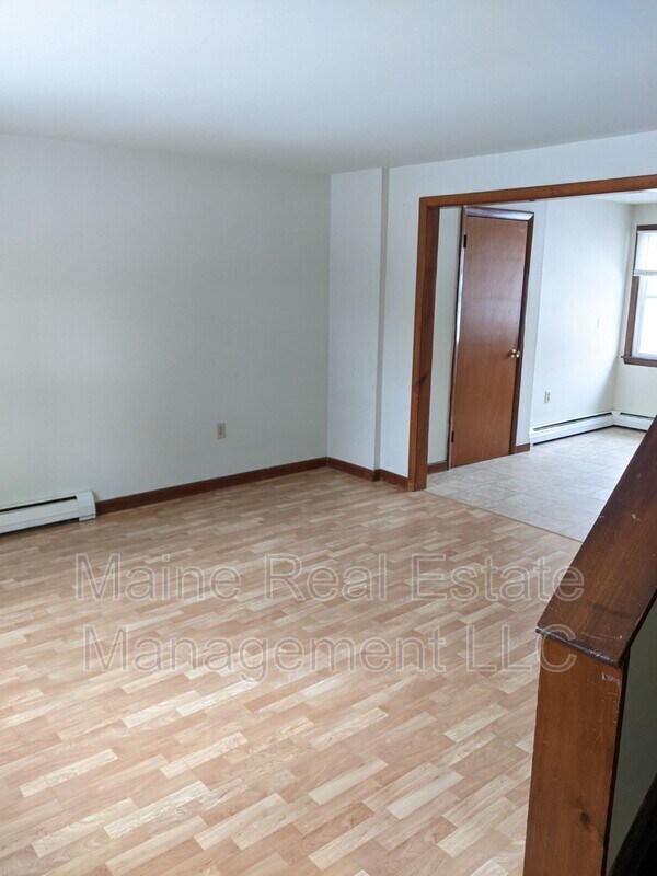 Foto del edificio - 13 Hemlock St