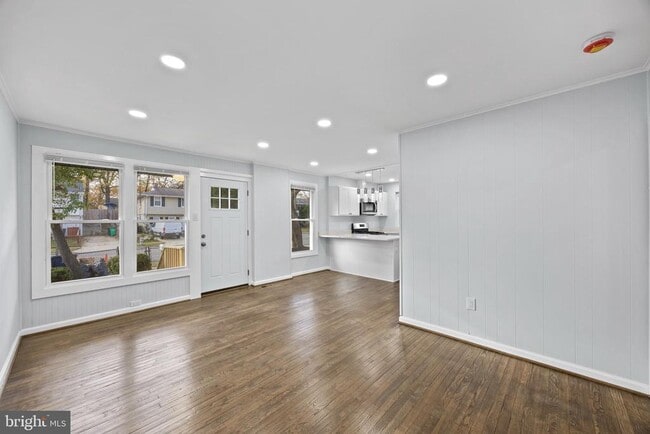 Foto del edificio - 8135 Allendale Dr