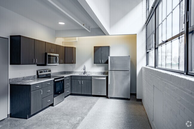Unidad 115 - 1HAB, 1BA - 823SF - Cocina - Bowstring Lofts