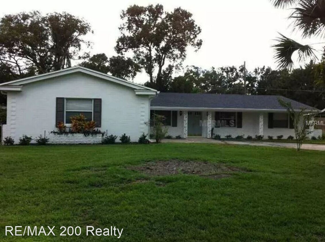 Primary Photo - 3 br, 2.5 bath House - 2330 Mohawk Trl