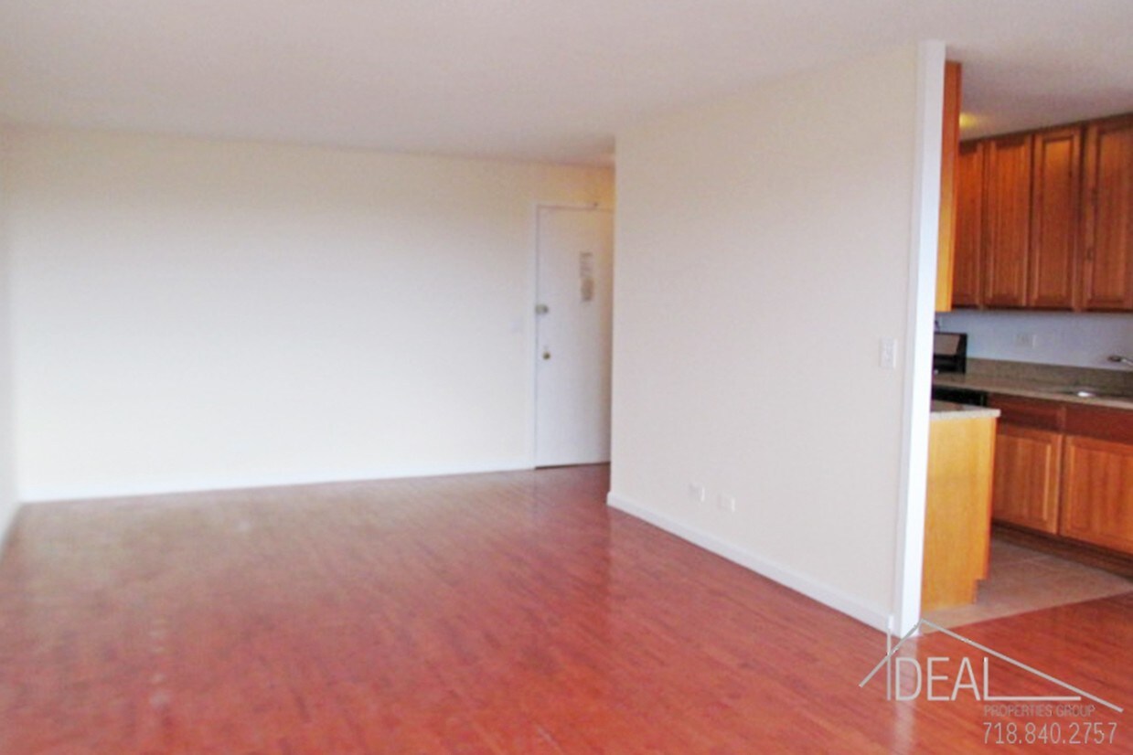 Primary Photo - NO FEE! Sweet 1 BR in Park Slope!
