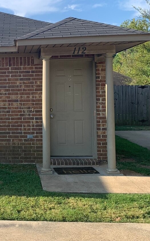 112 Commercial Park Rd Unit 112, Maud, TX 75567 Apartments in Maud, TX