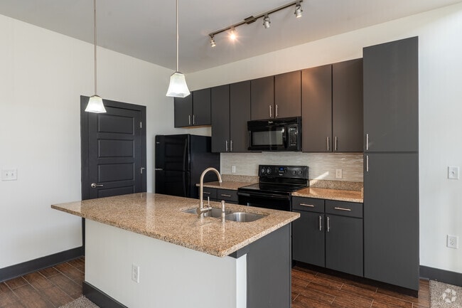 Interior Photo - Mezz 42