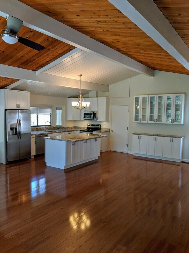 Foto del edificio - 12540 Lake Wildwood Dr