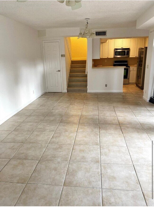 Foto del edificio - 8219 Thames Blvd