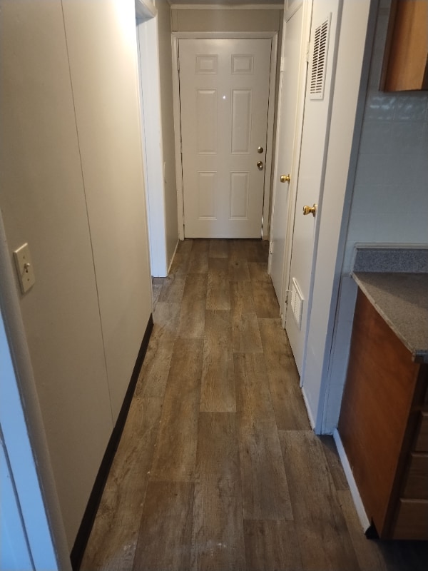 Building Photo - 1049 Weehawken Pl