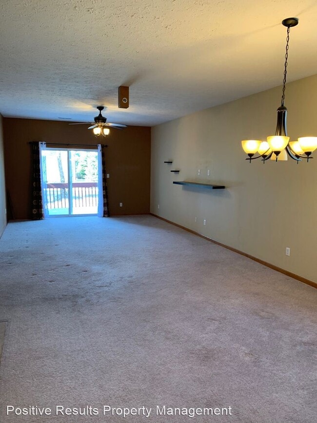 Building Photo - 2 br, 2 bath House - 10372 Marblewing  unit 3