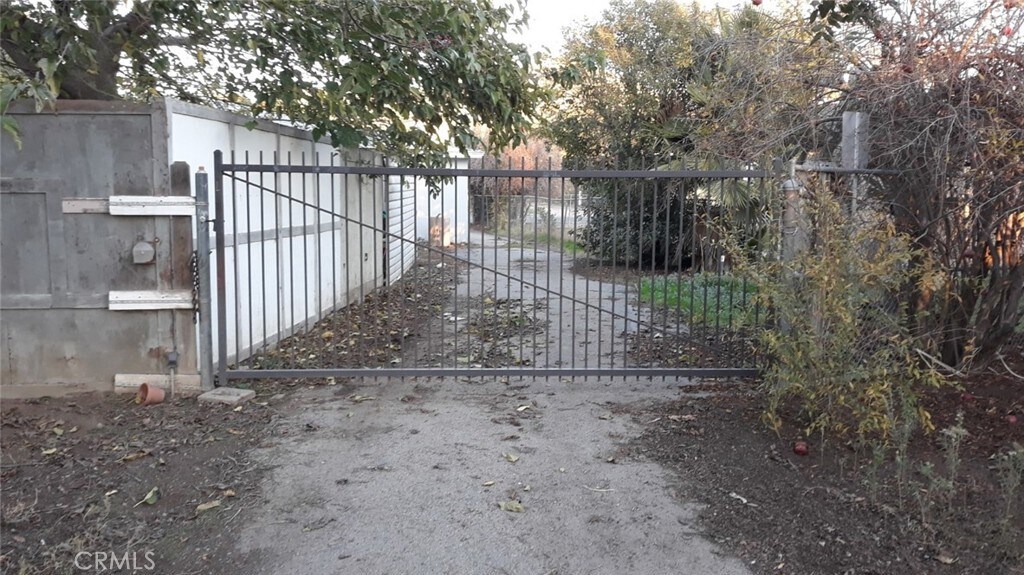 Foto principal - 5520 Mitchell Ave